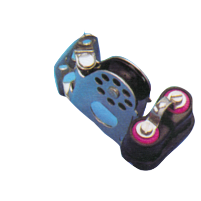 Plastic Single Block Swivelling (With Cleat), 8mm, Ball Bearing 28mm, Swl 150kg, Breaking Load 750kg - 117000 72dpi - 117000